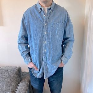 Vintage GAP blue jeans denim button down